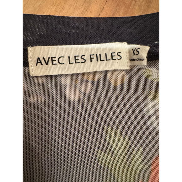 AVEC LES FILLES Black Floral Short Sleeve Tee XS - Picture 2 of 6